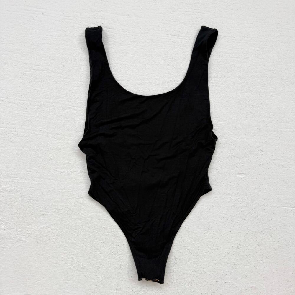 Sam Edelman Black Bodysuit S Open Back Double Lined Super Stretchy Scoop Neck